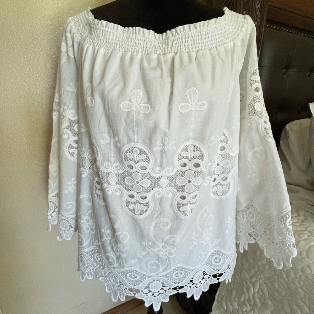 Chico’s Off Shoulder Top Size 3